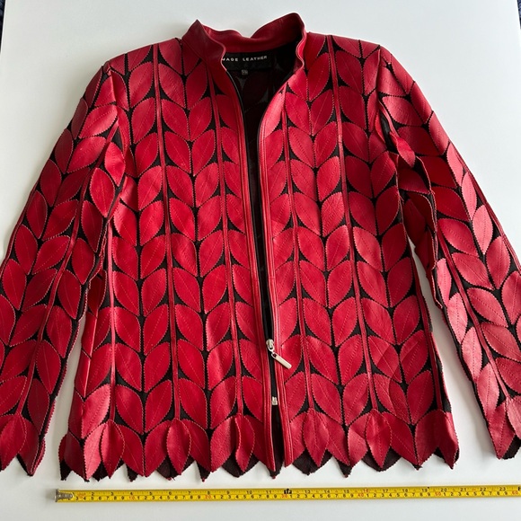 Red Leaf Leather Jacket Woman Zip Genuine Lambskin
Lightweight Meshed Tulle - Picture 2 of 7